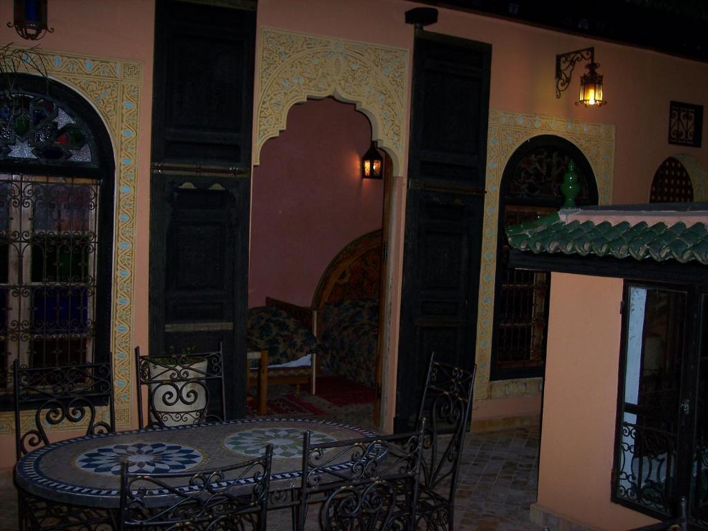Riad Benchekroun Meknès Pokoj fotografie